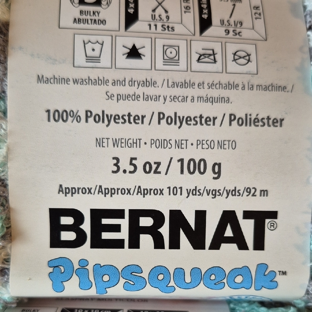 Bernat Pipsqueak Yarn - Blue, White, Gray - Picture 3 of 4